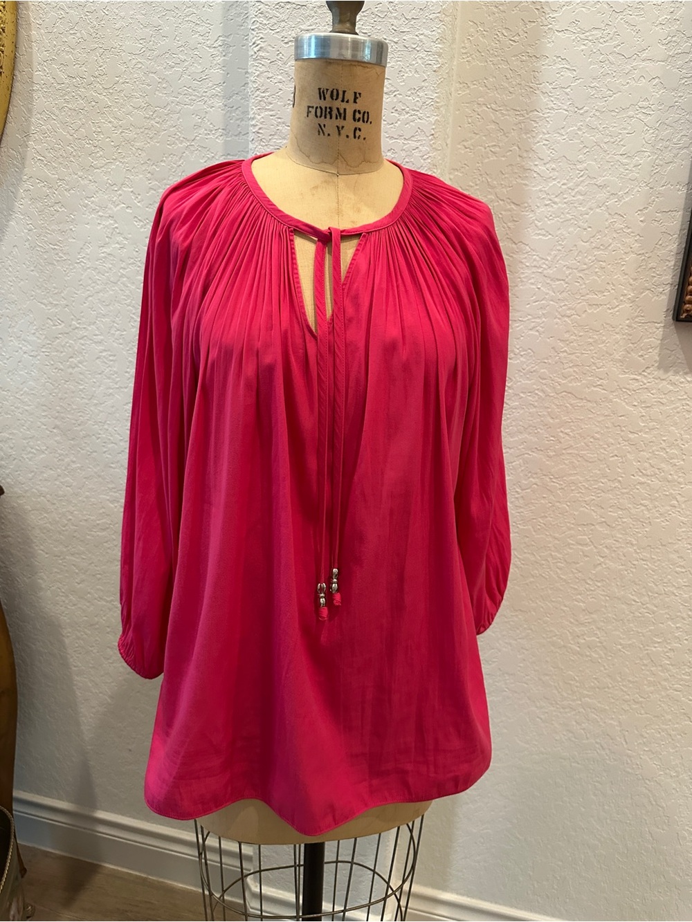 Chico's Fuchsia Tie-Neck Peasant Tunic